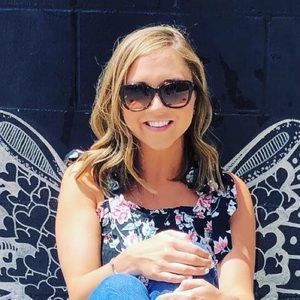 Meet your Posher, Caitlin